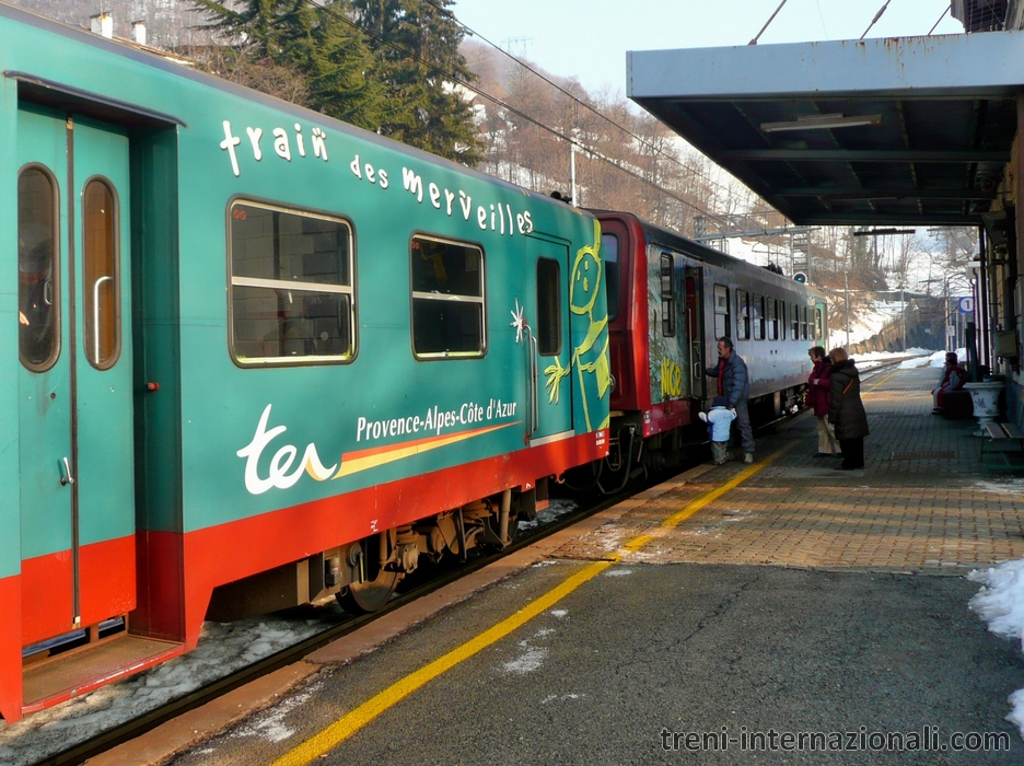 Treno  Cuneo - Nizza a Vernante