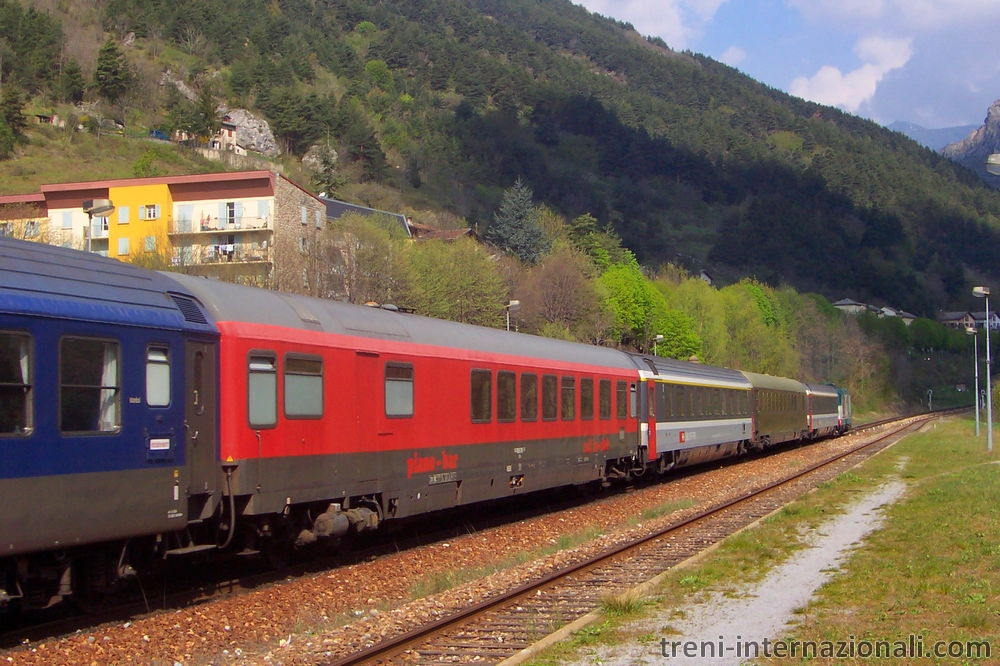 Treno speciale "Tenda Express" Ventimiglia - Berna a Tenda