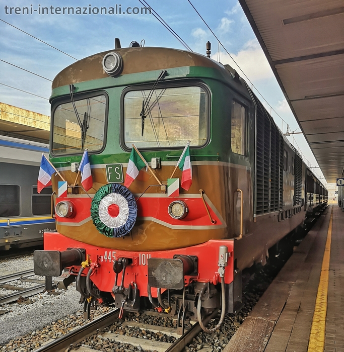 Treno Storico per Ventimiglia a Cuneo