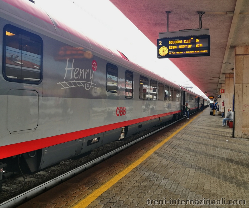 Treno EuroCity Monaco di Baviera - Bologna a Trento