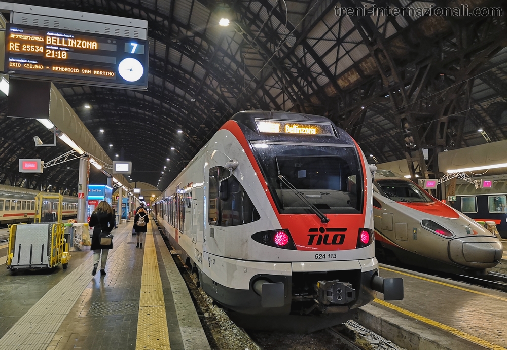 Treno RegioExpress Tilo per Bellinzona a Milano