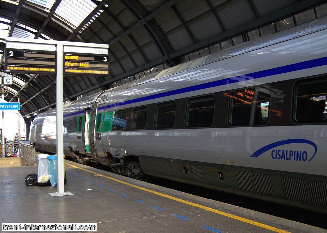 Treno Cisalpino per Ginevra a Milano