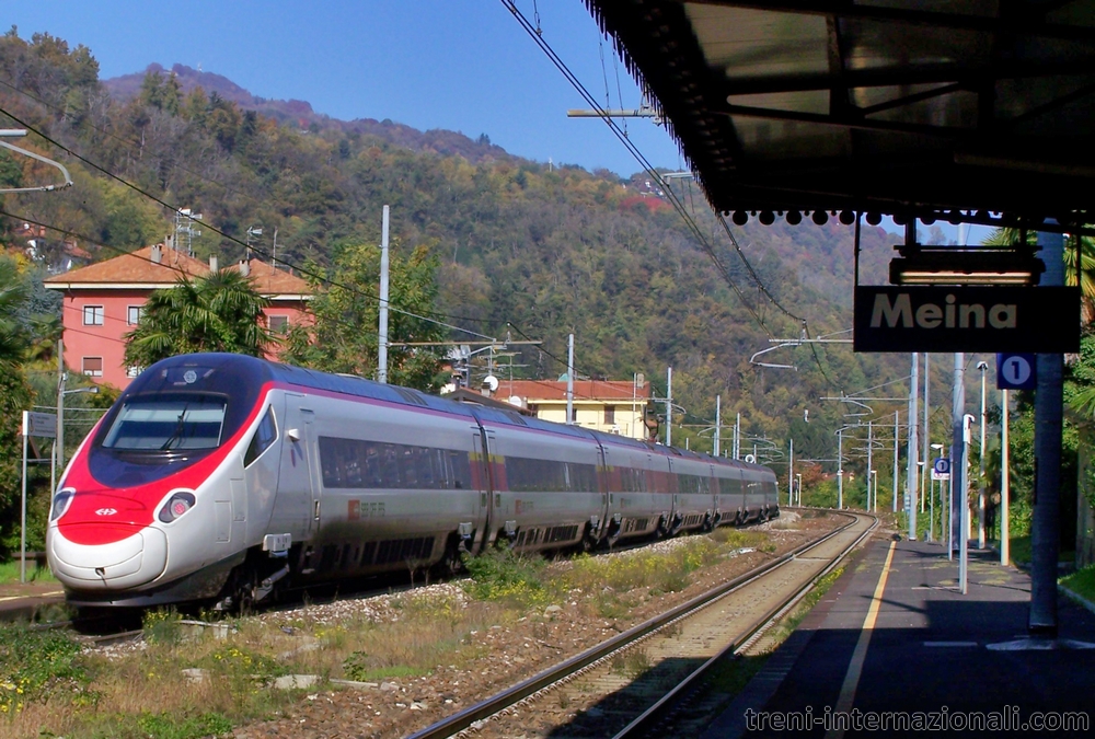 Treno EuroCity Milano - Basilea a Meina