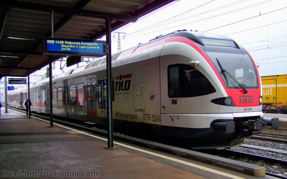 Treno Flirt di Tilo S30 per Malpensa a Cadenazzo