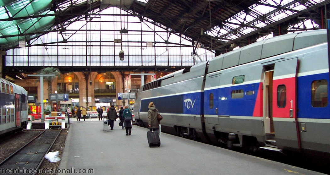 Treno EuroCity "Caravaggio" da Milano arrivato a Parigi