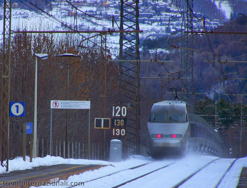 Treno EuroCity TGV Parigi - Milano a Beaulard