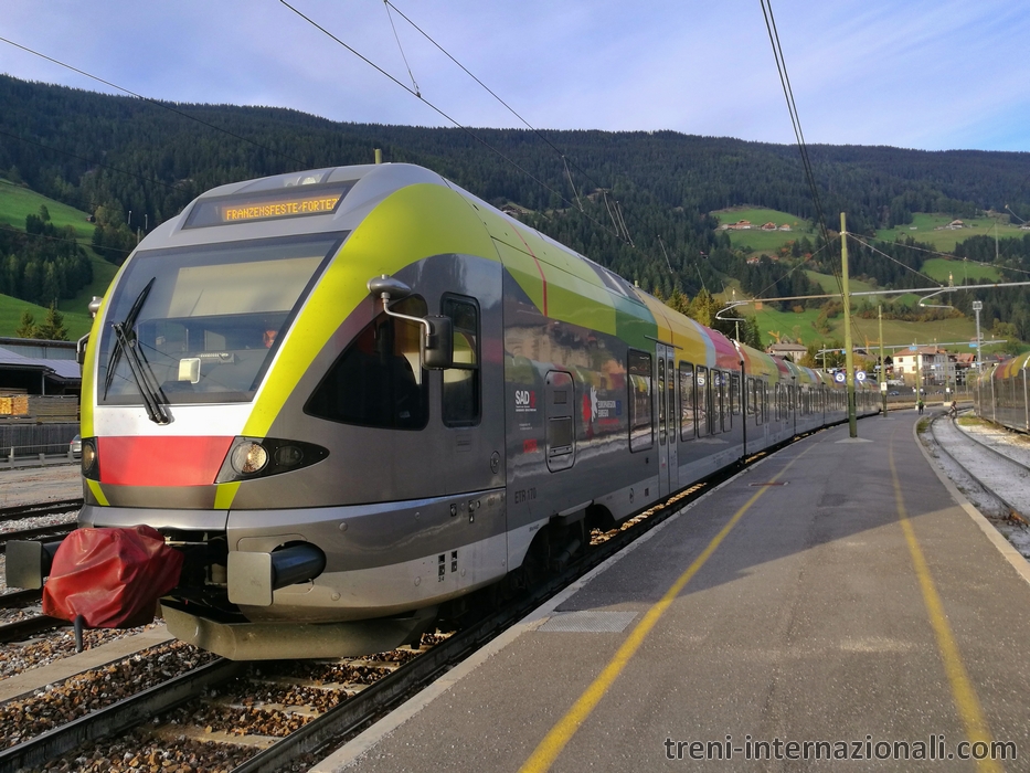 Treno regionale Lienz - Fortezza/Franzensfeste a San Candido/Innichen