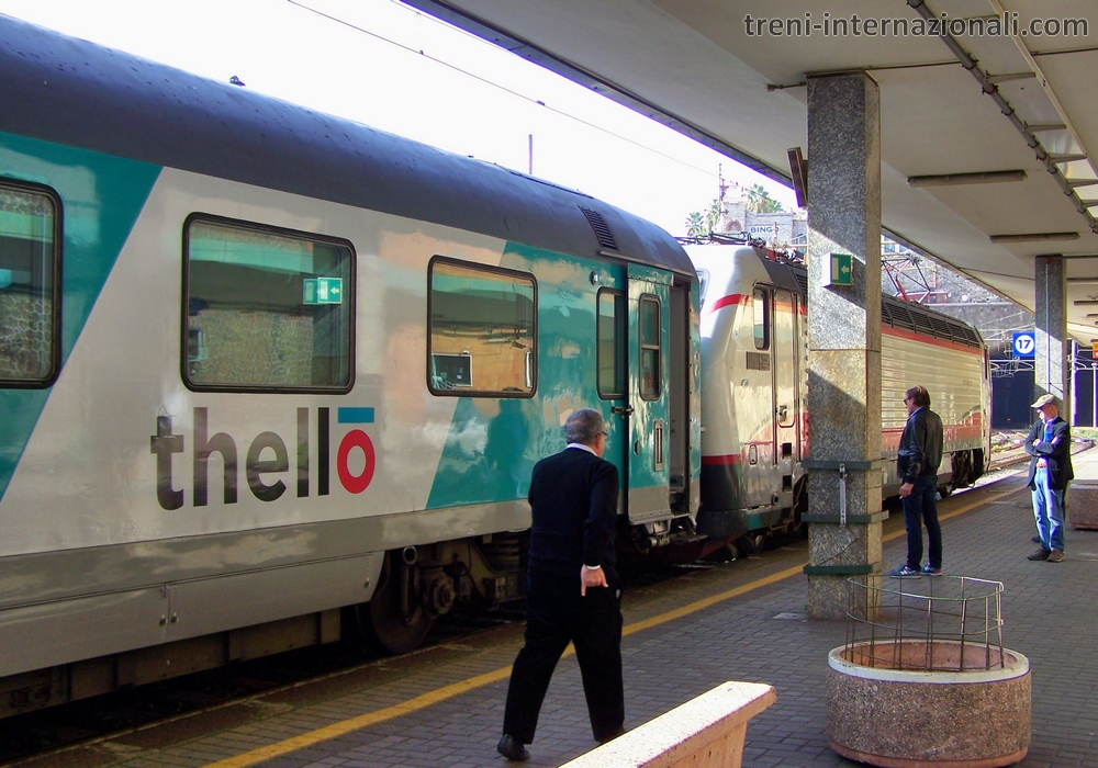 Treno EuroCity Thello Nizza - Milano a Genova