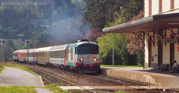 il "Tenda Express" a Tenda (Francia)